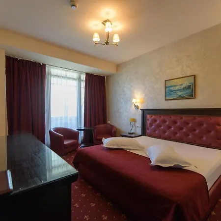 Golden Palace Отель